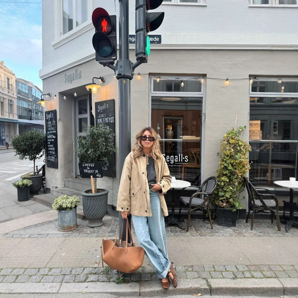 Damer Casual Utility Jakke med Praktisk Glidelås og Komfortable Sidelommer Skjora