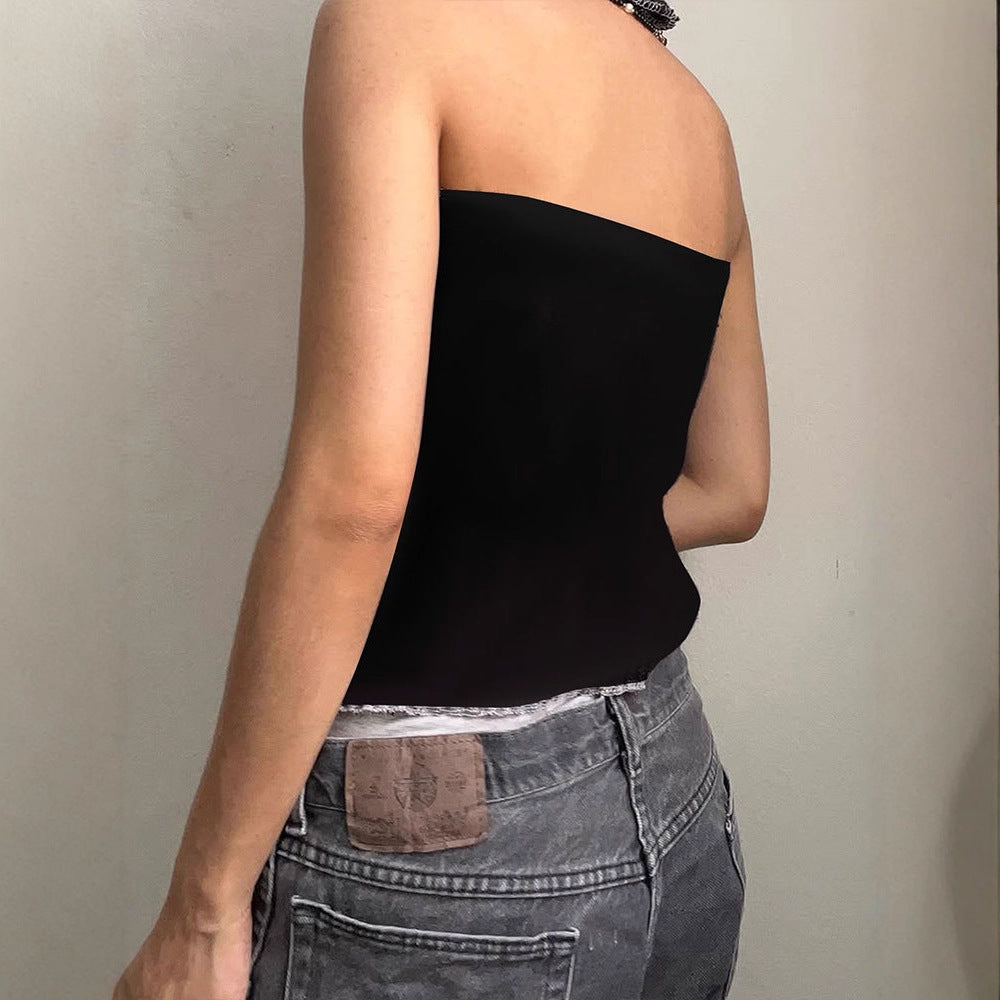Dame halter top med romantisk spissdetalj og elegant polka prikk mønster Skjora