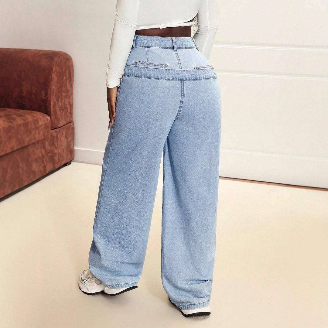 Kvinnenes vide jeans med innovativt snitt og asymmetrisk design Skjora