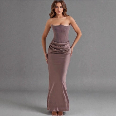 Dame Maxikjole med rynker og elegant bustier-utsnitt Skjora