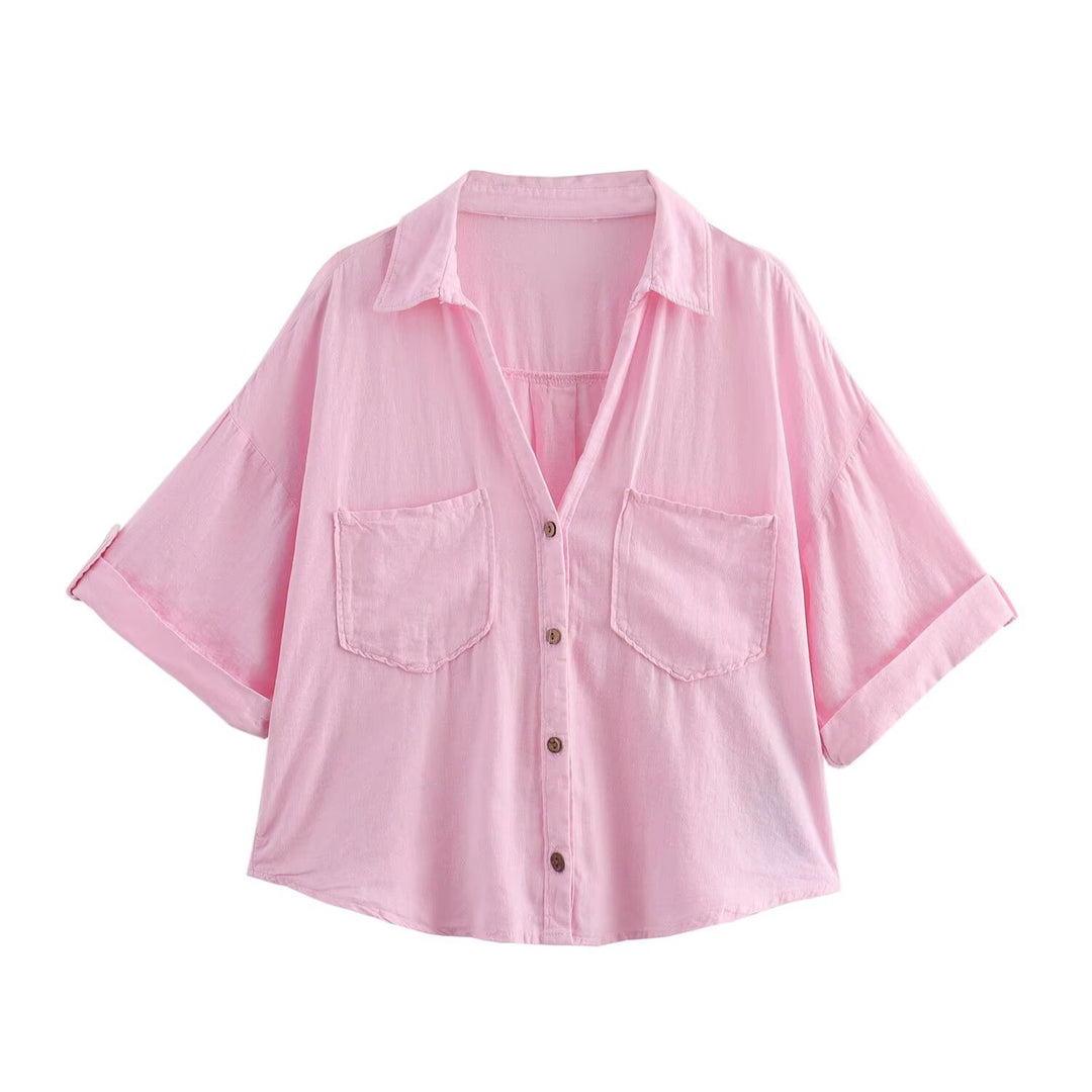 Dame kortermet bluse med fine striper og elegante brystlommer Skjora