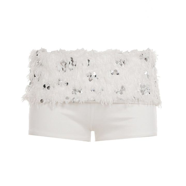 Damer stilige topp og shorts-sett med glitrende paljetter og dekorative fjær Skjora