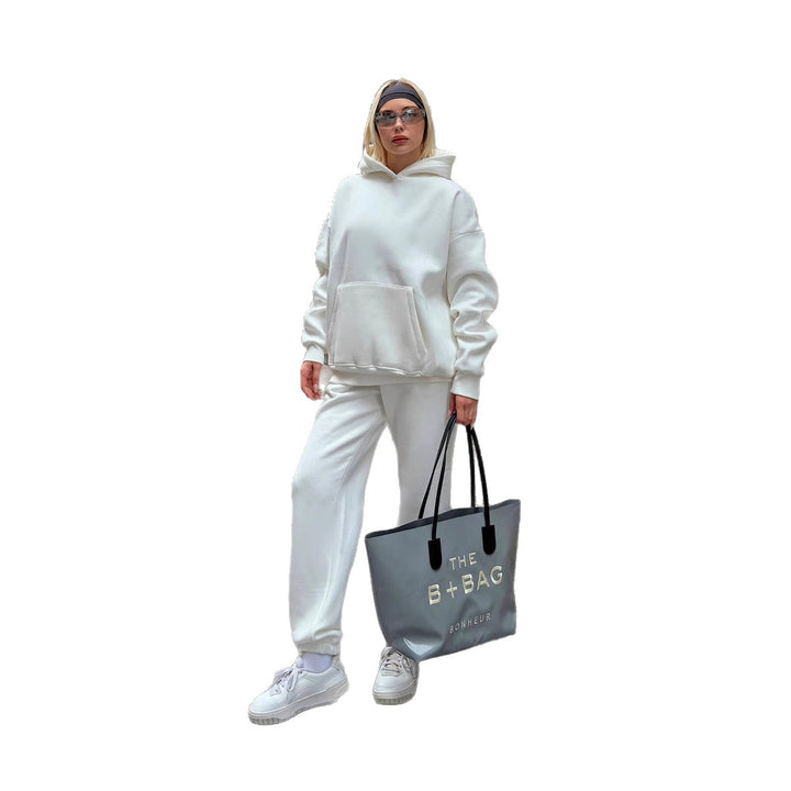 Damer Oversized Hoodie og Vide Joggebukser i Casual Look Skjora