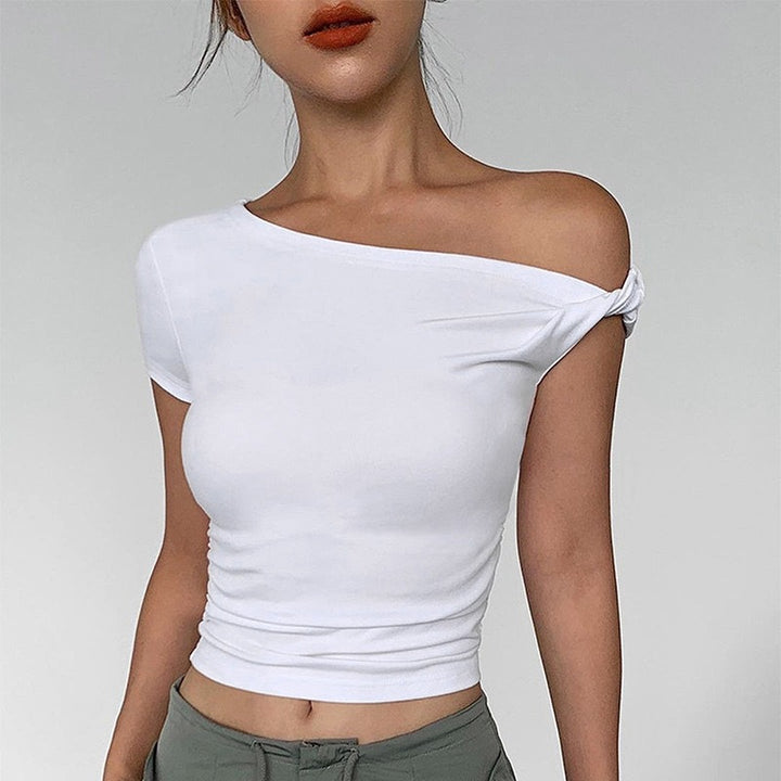 Dame skulderfri crop-top med rynker og stilige knuter Skjora