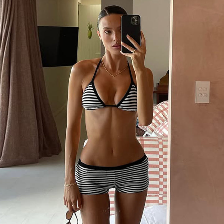 Dame bikini-set med stripet topp og shorts Skjora