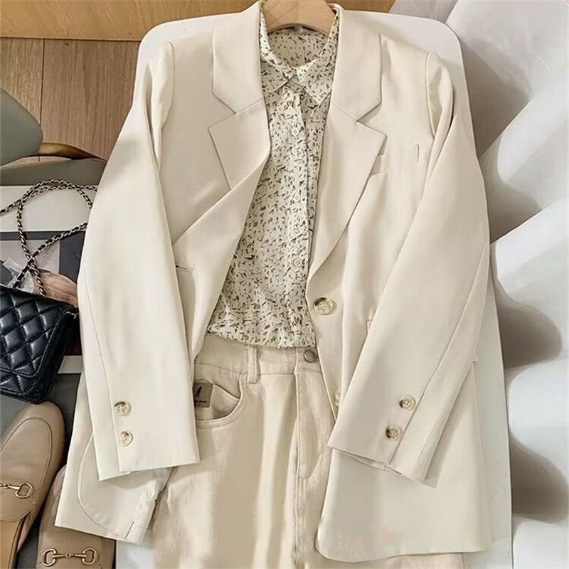 Dames elegant blazer med dobbelt knapplist Skjora