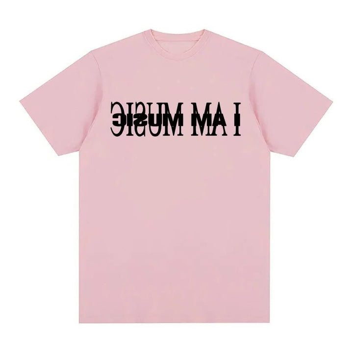 Dame T-skjorte med moderne typografisk trykk Skjora