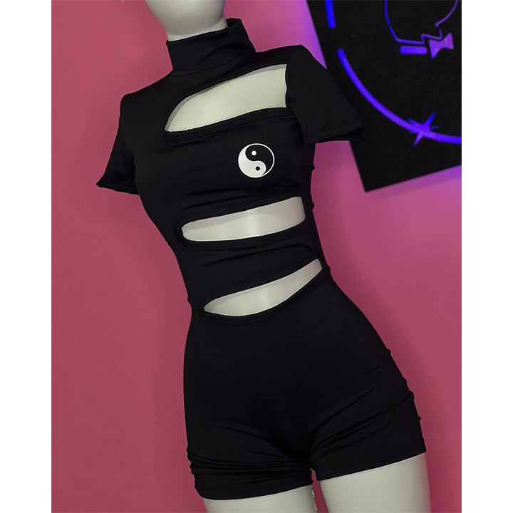 Dame stilfull jumpsuit med cut-outs og høy krage Skjora