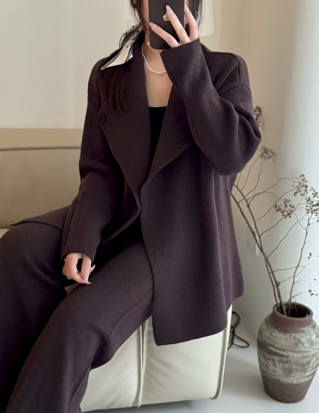 Kvinnenes elegante blazer med skreddersydd belte og fin tekstur Skjora