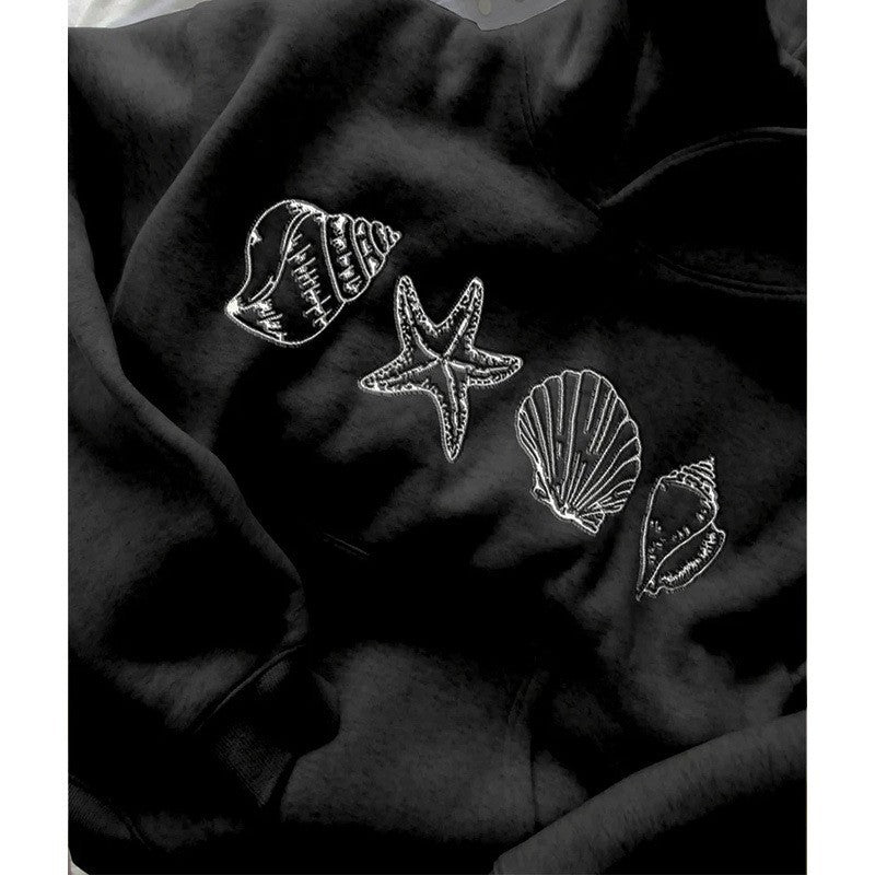 Women's hoodie with maritime motif and soft fabric Skjora
