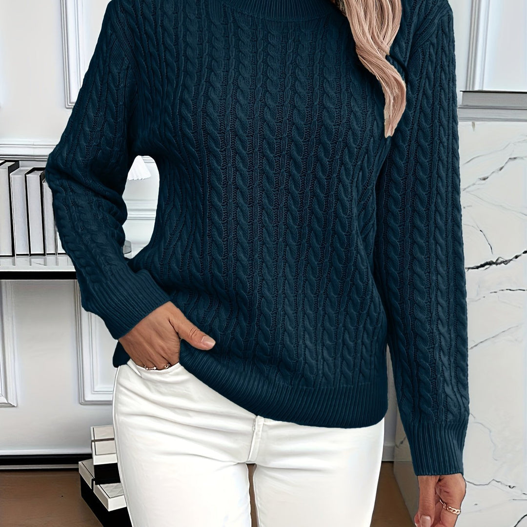 Women's Knitted Sweater with Elegant Cable Design Skjora