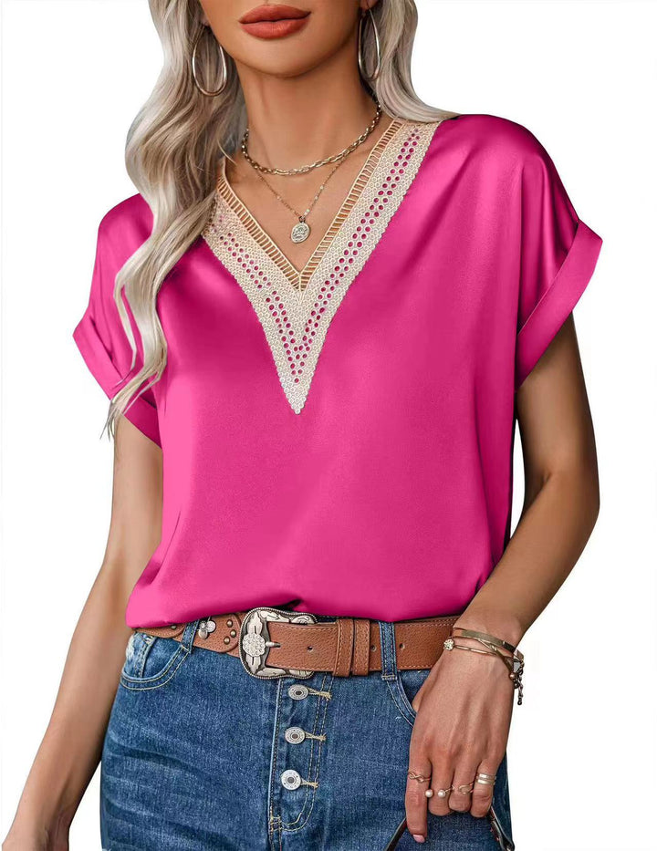 Damebluse med elegant spisskantdetalj Skjora