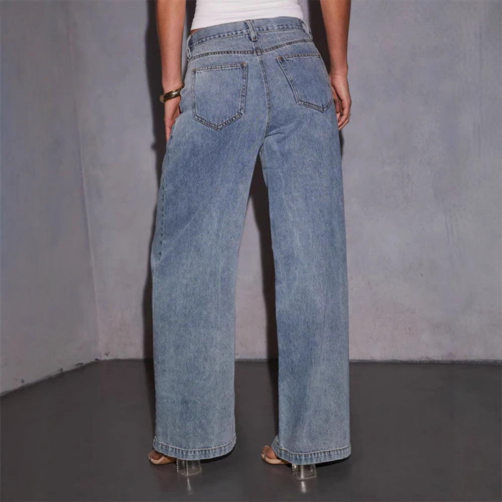 Kvinne denim jeans i løs passform i en uformell stil med høy midje