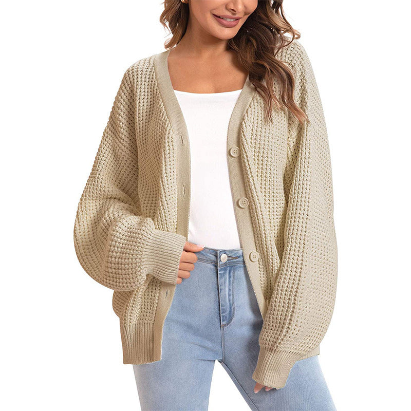 Kvinnes chunky strikket cardigan med en avslappet passform Skjora