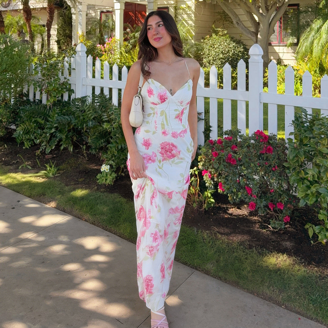Elegant women's maxi dress with delicate floral design and spaghetti straps Skjora