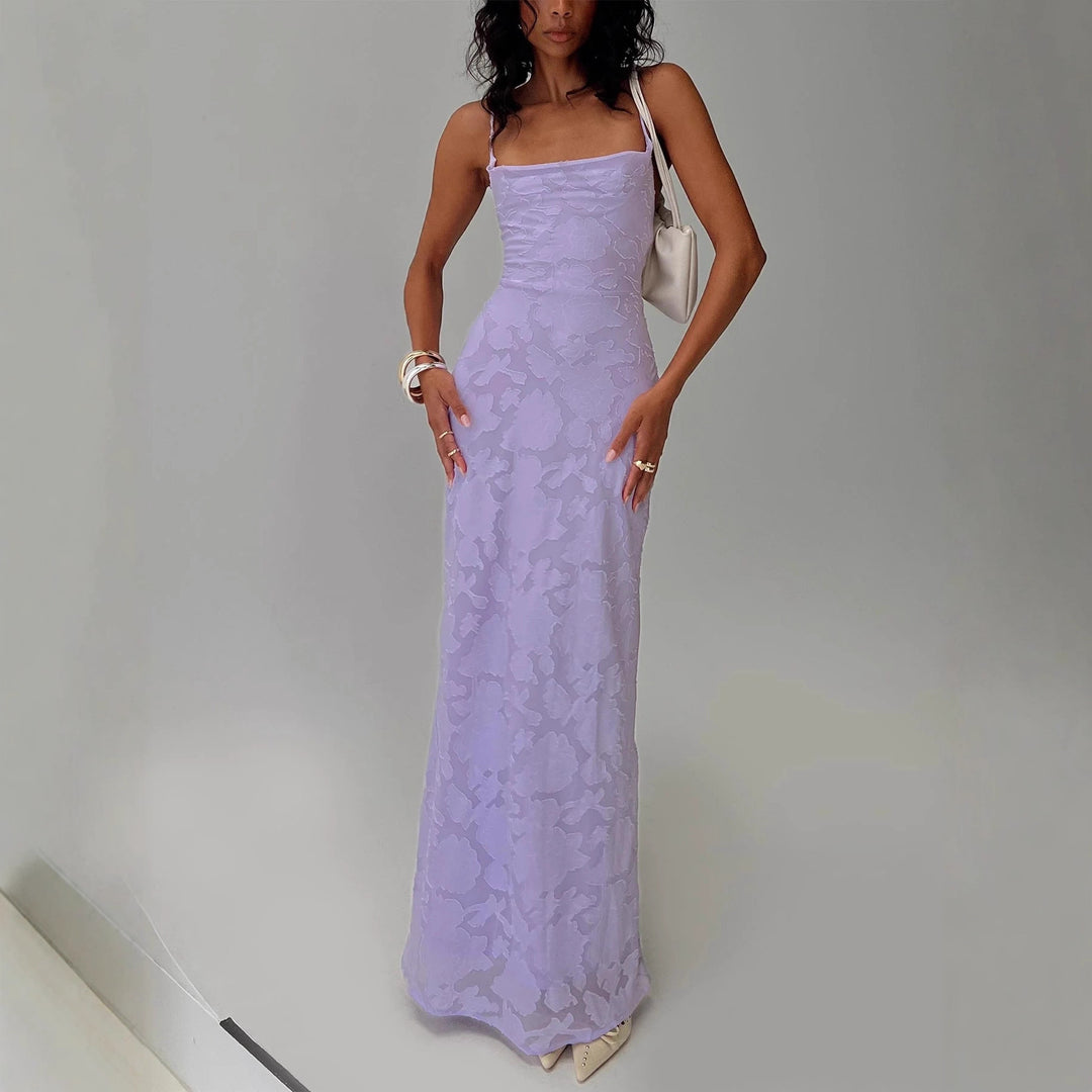 Damen Elegantes Abendkleid mit floralem Spitzenmuster und Spaghettiträgern Skjora