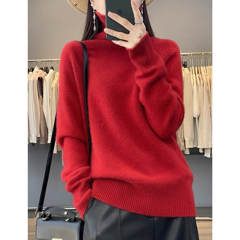 Kvinnes cashmere rullehalsgenser med løs passform og elegant tekstur Skjora