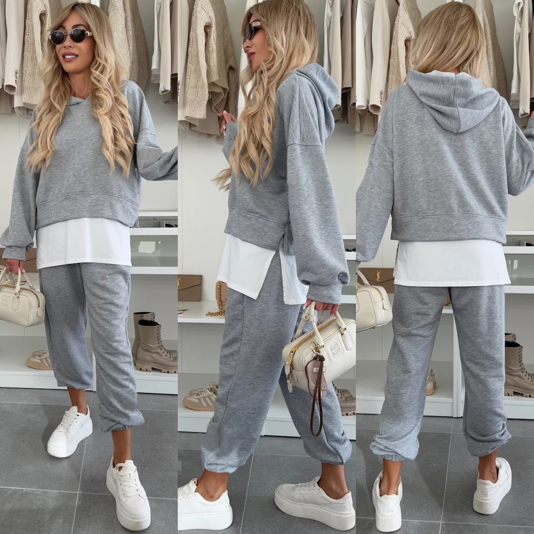 Kvinnors stiliga set av bekväm hoodie och bekväma joggingbyxor Skjora