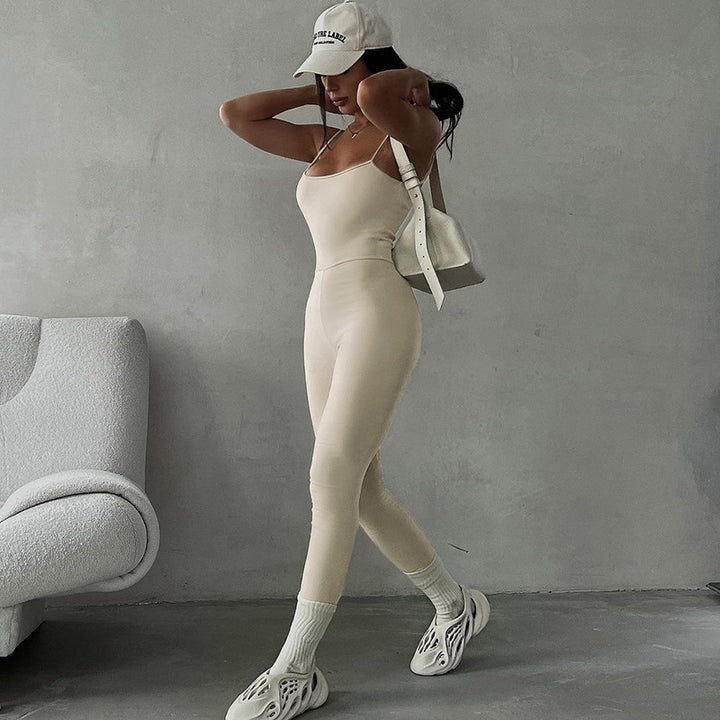 Dame Sporty one-piece med spaghetti stropper og figursydd silhuett Skjora