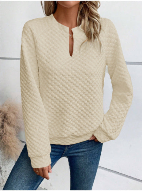 Damegenser med teksturert quiltet design og fashionable halslinning Skjora