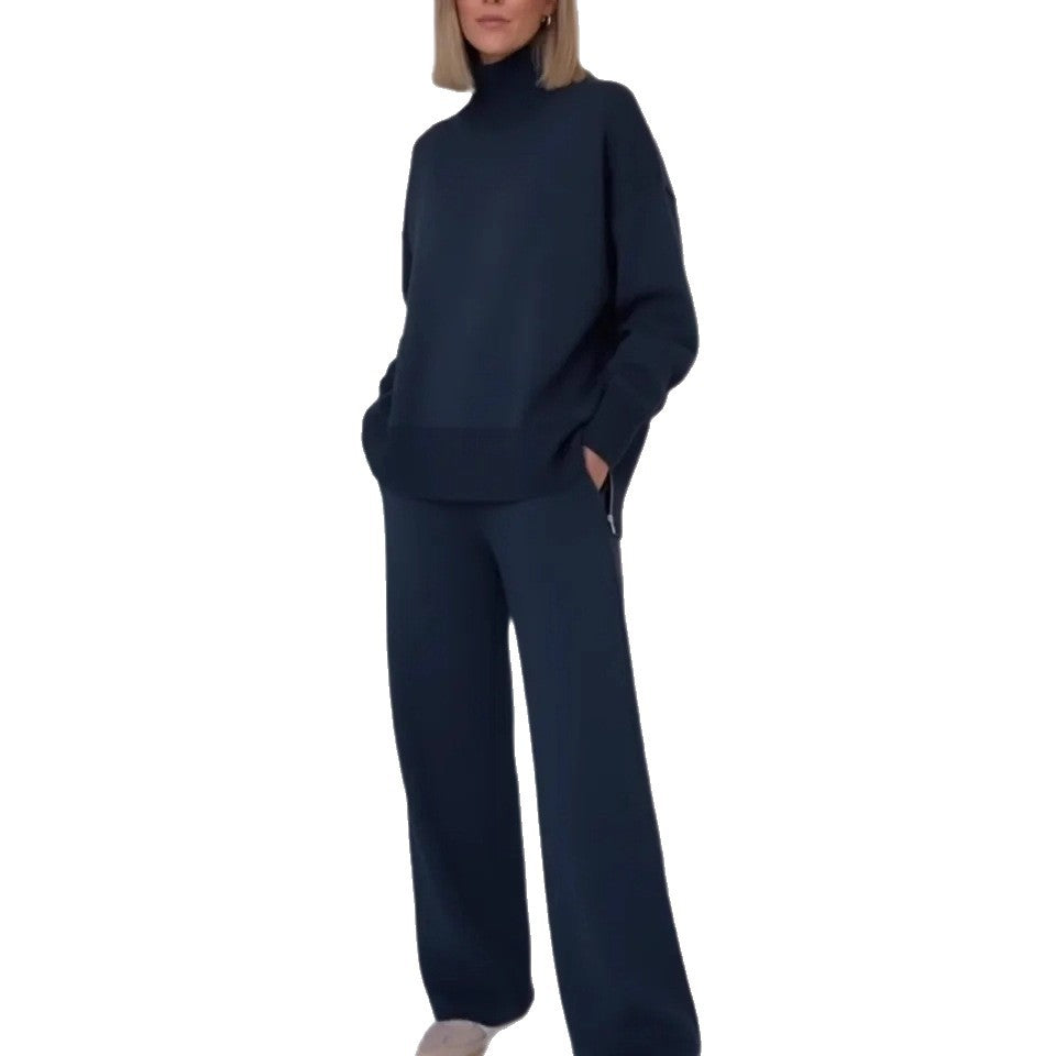 Kvinnelig komfortabel strikket loungewear-sett med høye halsgenser og vide bukser Skjora