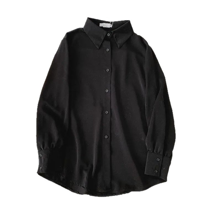 Kvinnens elegante bluse med voluminøse ermer Skjora