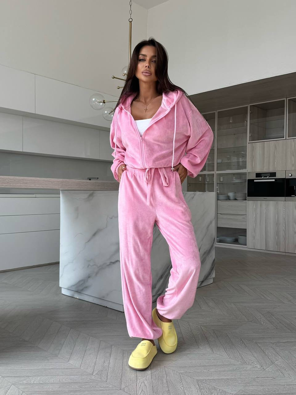 Dame casual fleece joggedress med høy krage og løs passform Skjora