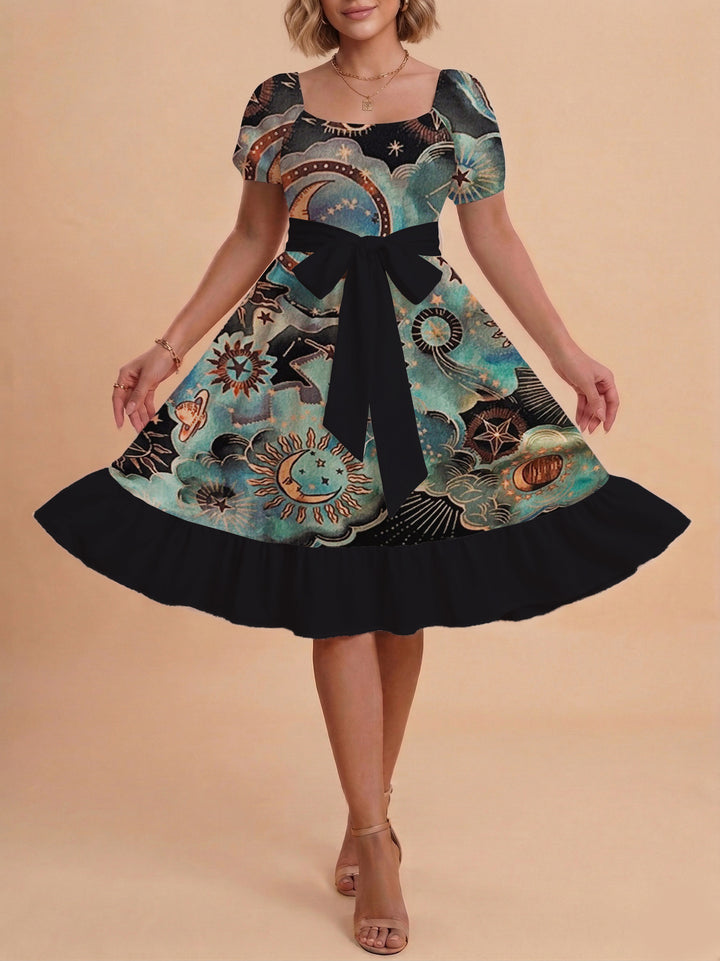 Damen schickes Glitzerkleid mit tailliertem Schnitt und Rüschensaum Skjora