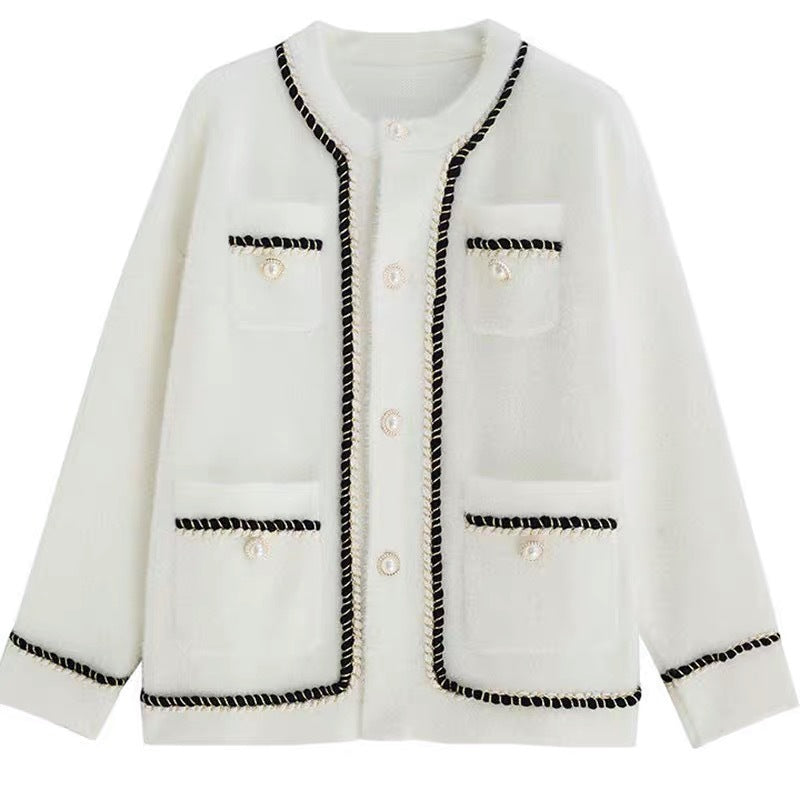 Kvinnenes elegante cardigan med kontrastdetaljer og lommer Skjora