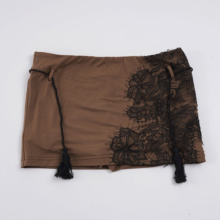 Dame Elegant spiss bluse med moderne krage og raffinerte knappdetaljer Skjora