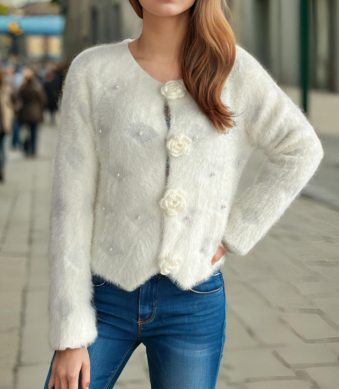 Dame fin cardigan med blomsterapplikasjoner og perleakcenter Skjora