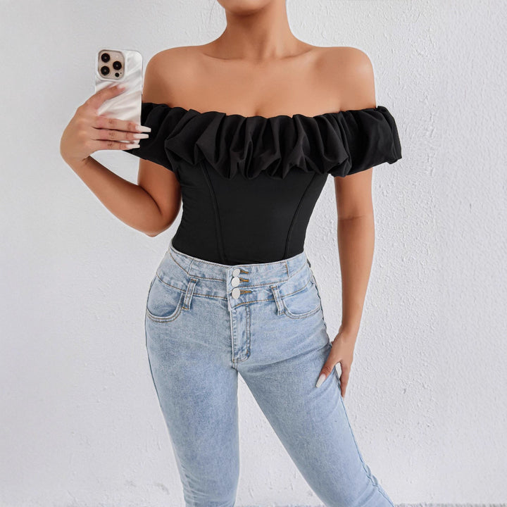 Damer Off-Shoulder Ruffle skjorte med innsvingt snitt Skjora