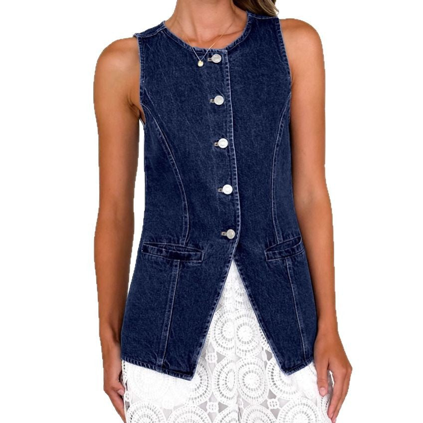 Kvinnes jeans vest i en moderne passform og praktiske lommer