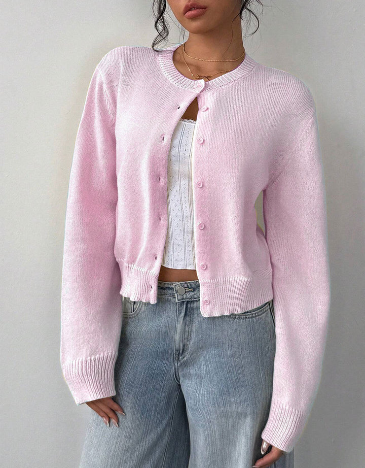 Kvinne cardigan med fin ribbet tekstur og knappedesign Skjora