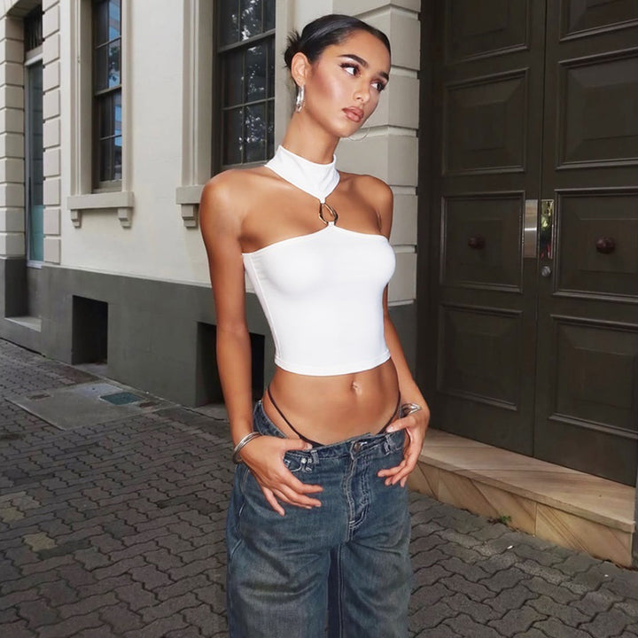 Dame Sporty Crop-Top med stilfull Choker og dekorativ detalj Skjora