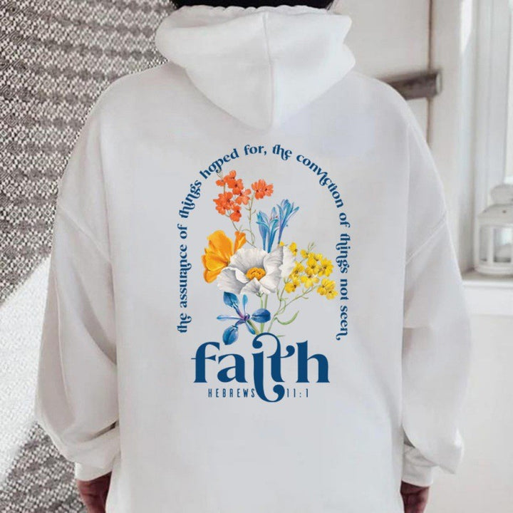 Damegenser med blomstret skrift og inspirerende design Skjora