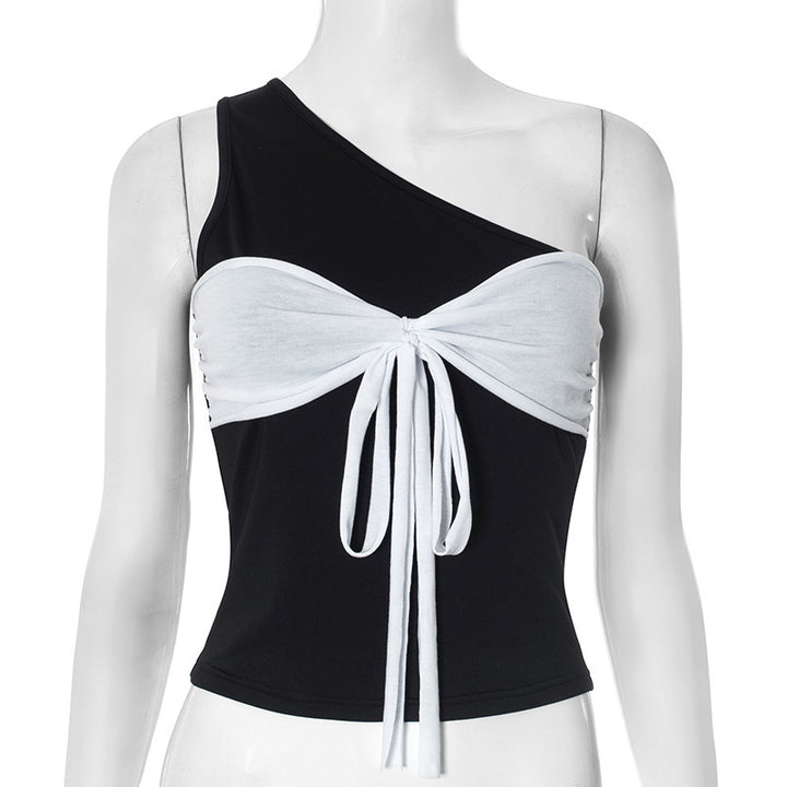 Dame asymmetrisk Crop-Top med elegante omslagsdetaljer Skjora