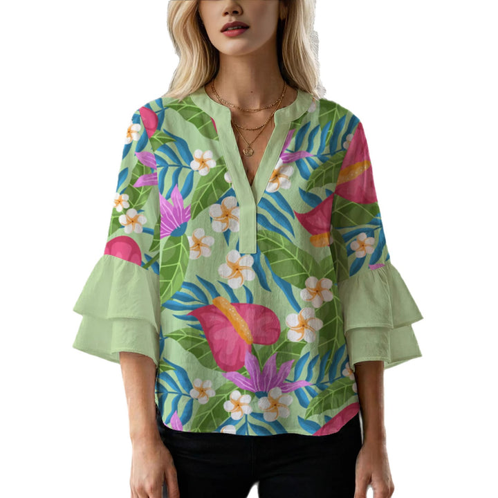 Dame elegant topp med voluminøse volanger og blomsterdesign Skjora