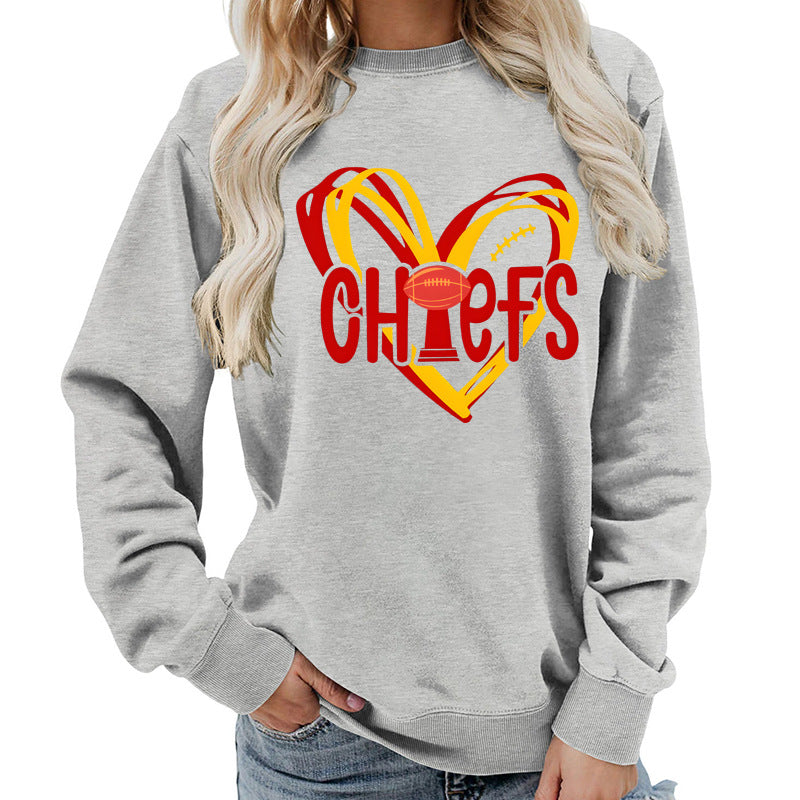 Damesweatshirt med hjerte-design og kreative sportsgrafikker Skjora