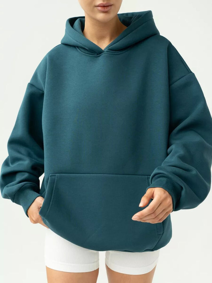 Dame Oversize Hoodie laget av høykvalitets bomullsblanding Skjora