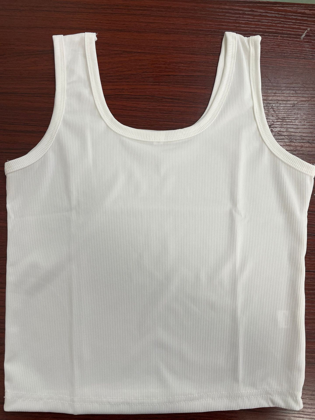 Dame avslappet cropped T-skjorte laget av fin ribbestrikk Skjora