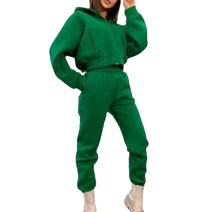 Dame casual hettegenser sett med en middels høy klipp og elastisk midje Skjora