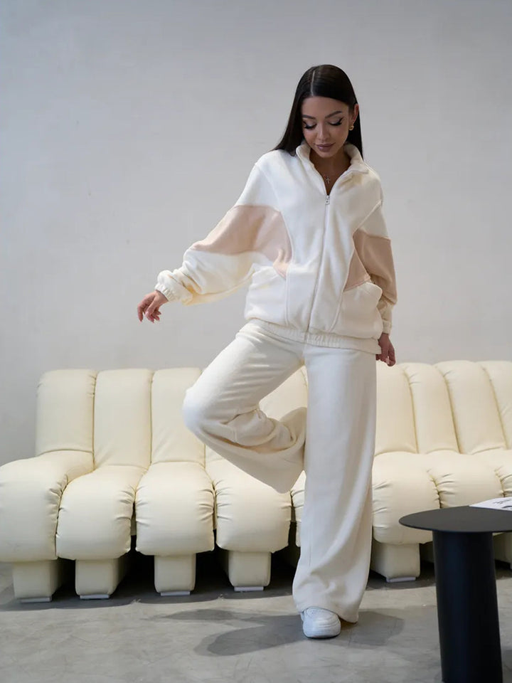Kvinnelig Cozy Loungewear Sett med Høy Krage og Løse Ermer