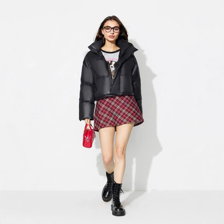 Kvinnenes fashionable dunjakke med dropped skuldre og trendy krage Skjora