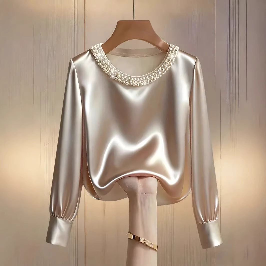 Dame elegant satenglosse bluse med perlekra Whisper