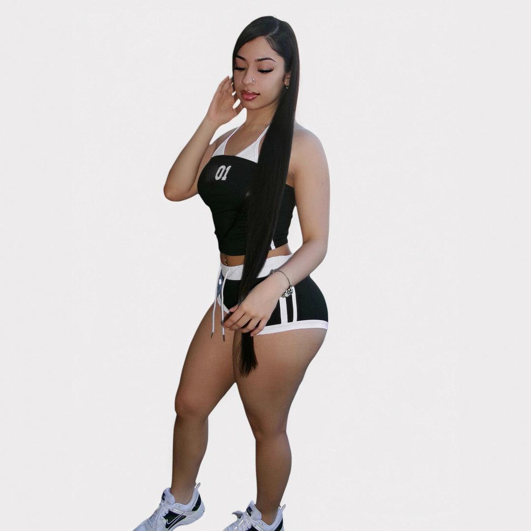 Damer sporty Crop-Top og Shorts Sett med dekorativt bånd Skjora