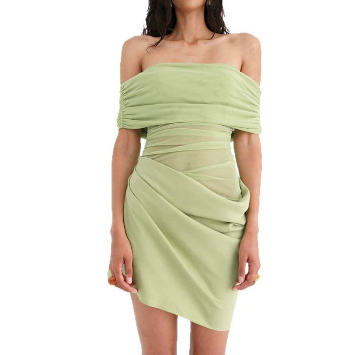 Dame Offshoulder Minikjole med innovativ draperingsdesign Skjora