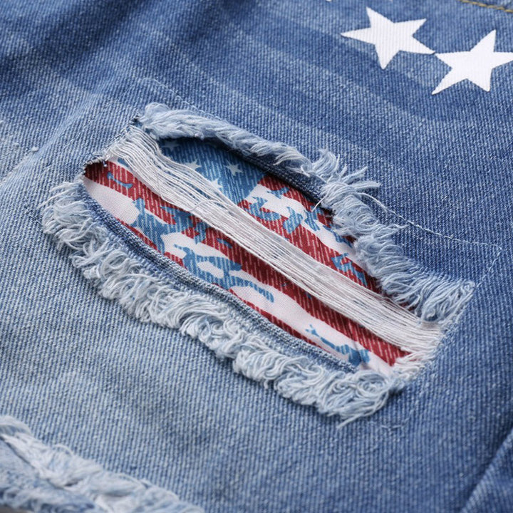 Dame Modische Destroyed Denim-Shorts med kreative applikasjoner Skjora