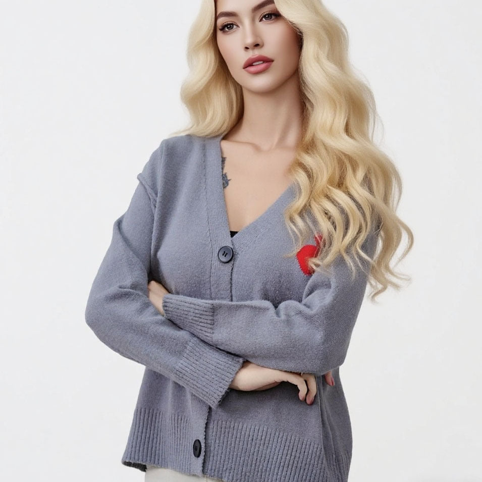 Dame cardigan med hjertebroderi og mykt materiale Skjora