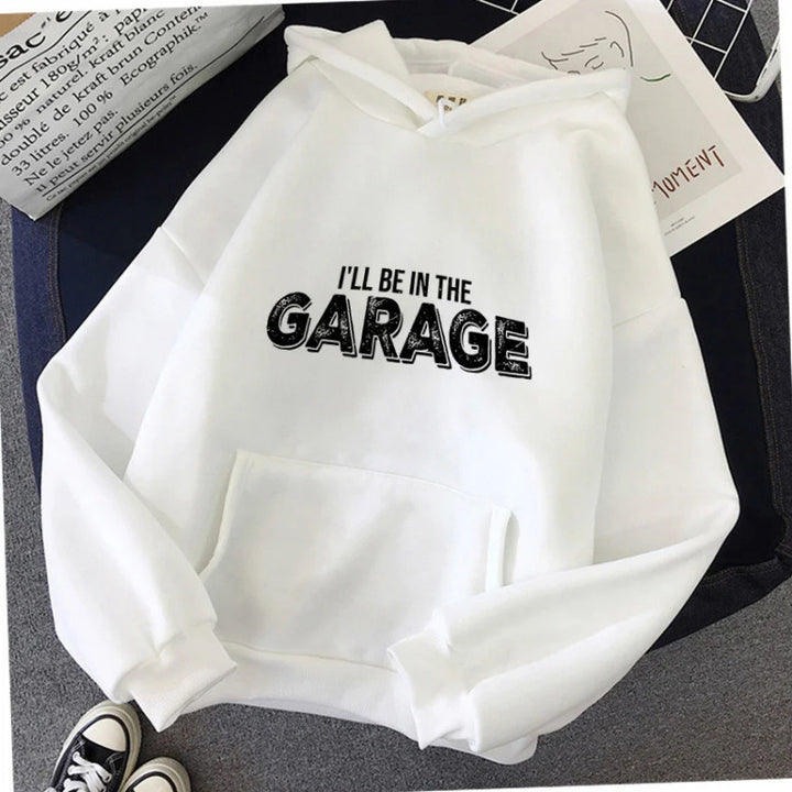 Damegenser med kreativ garage-motiv Skjora